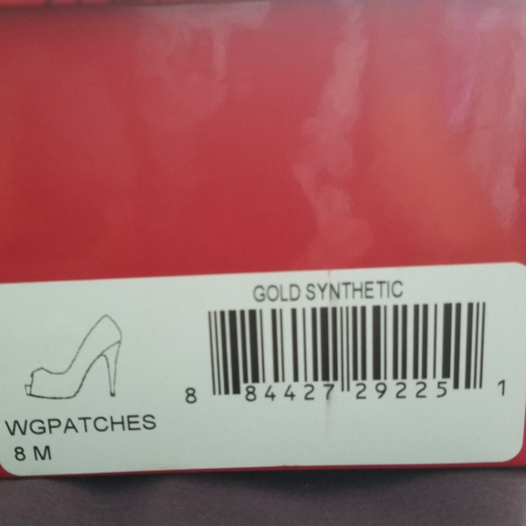 Shoes - Picture 5 of 5